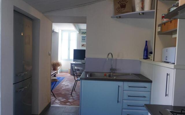 Maison Barbatre, 3 pièces, 4 personnes - FR-1-224B-744