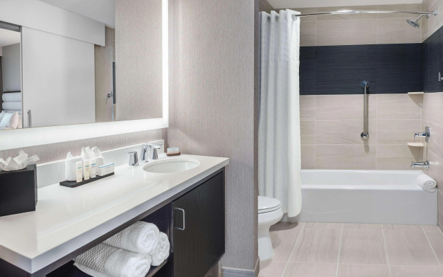 Embassy Suites by Hilton Houston West - Katy