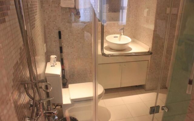 Nanjing Zhong Hotel Apartment