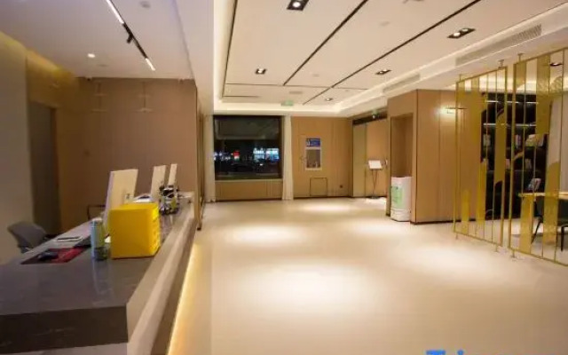 Elong R.YUN Hotel (Shenyang Faku)