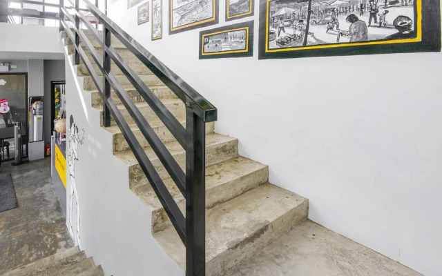 Super OYO 495 The Pocket Hotel
