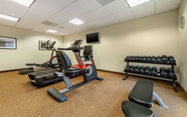 Sleep Inn & Suites Devils Lake