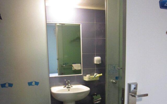 Bestay Hotel Express (Kunming International Convention and Exhibition Center)