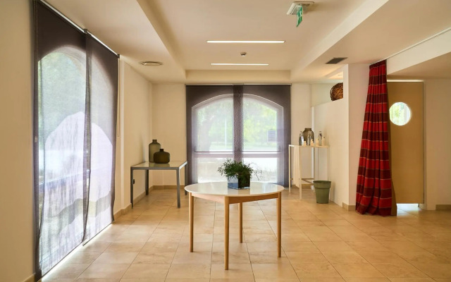 Delfina Palace Hotel