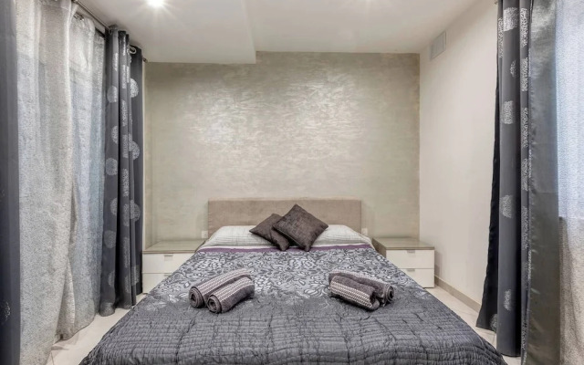 Luxury 3 BR Apt in Gzira Near Sliema - Stjulians