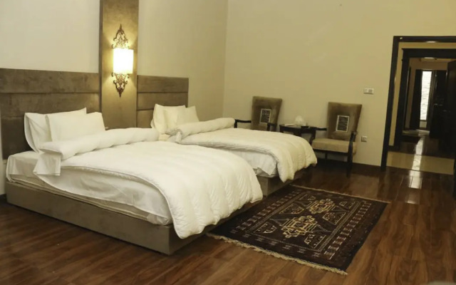 Shelton's Rezidor Swat