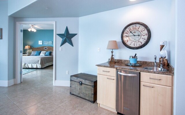 Crb0503 3 Bedroom Condo