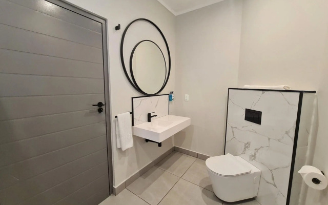 MINT Hotel 84 on Katherine