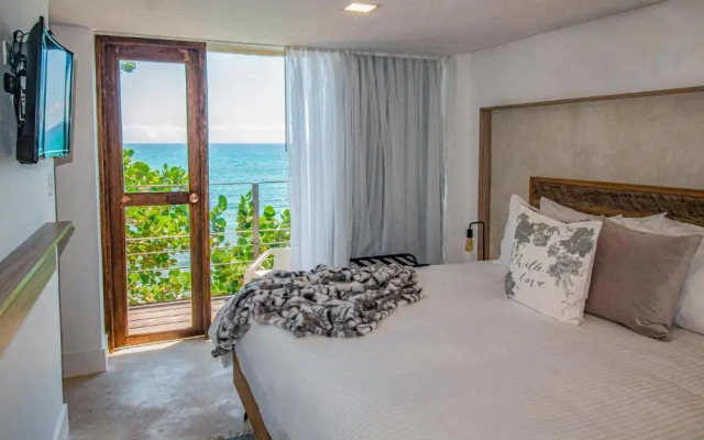 Flamingo Beach Hotel