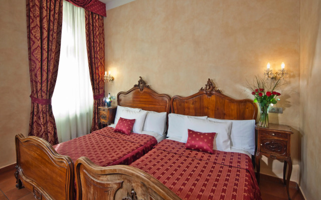 Hotel Caesar Prague