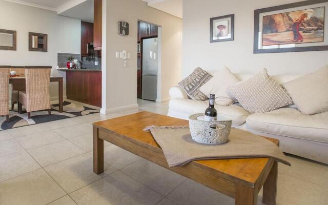 2 Bedroom apartment with Breathtaking Views!