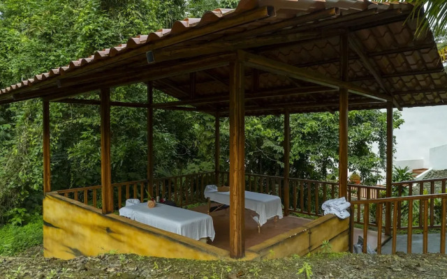 Chachagua Suites & Villas