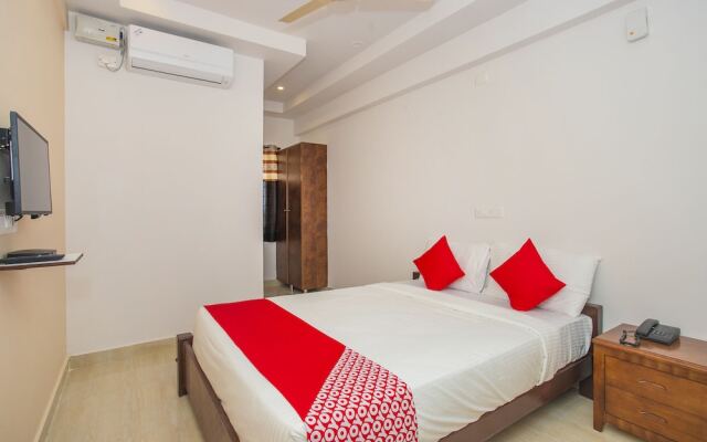 OYO Flagship 16626 Rajkamal Stay Inn Airport Road