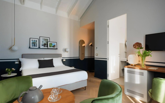 Velvet Grey Boutique Hotel