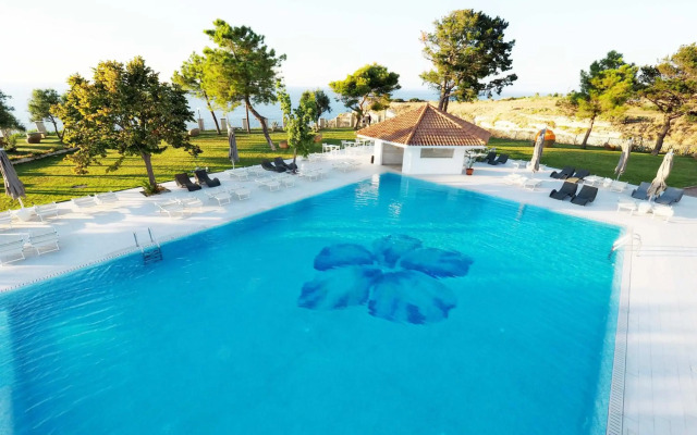 Tui Blue Tropea – Baia di Riaci Resort