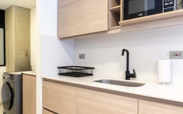 w Splendid 3BR w AC in Laureles