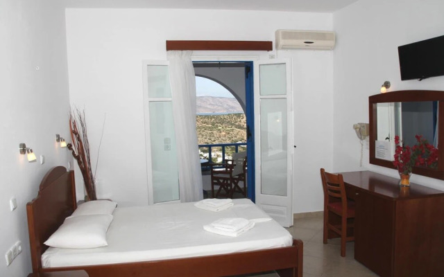 Aiolos Hotel