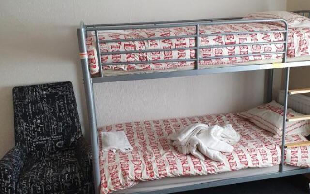Furnished apartment for 12 guests