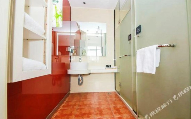 Tuaman Hotel (Shaoxing Jinkeqiao Avenue Textile City Branch)