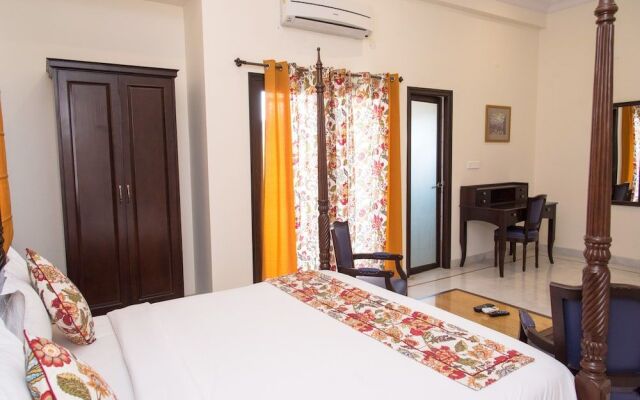 OYO 13793 Villa Sagat Raaso