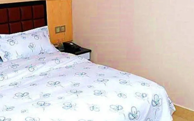 Tiecheng Hotel