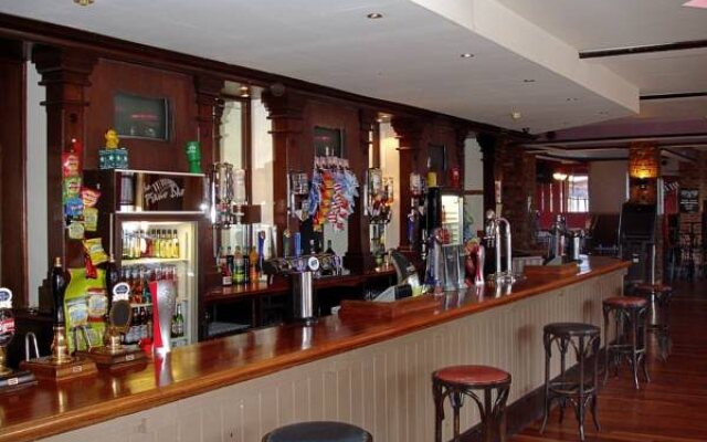 The Raven Hotel - Inn