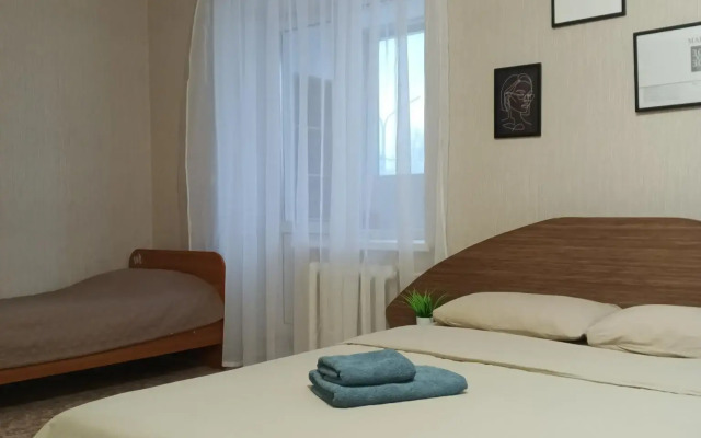 Апартаменты на Комарова 8