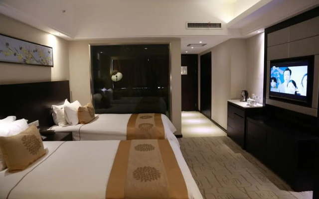 Hometown Lotus Hotel