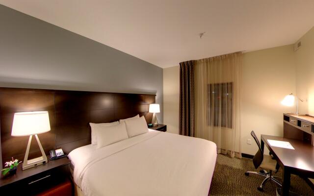 Staybridge Suites Ann Arbor- Univ of Michigan, an IHG Hotel