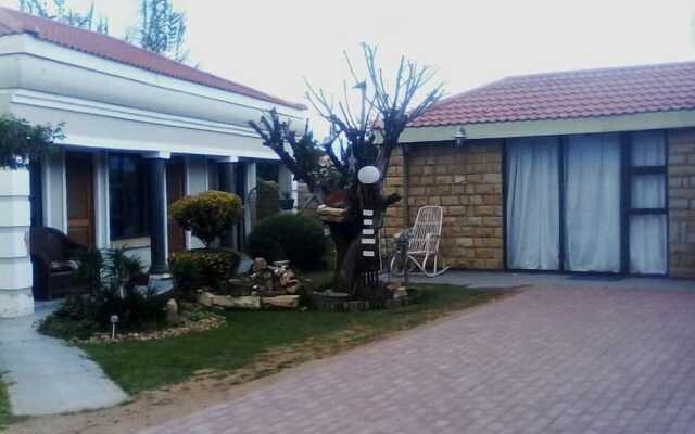 Unathi Guest Lodge