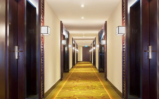 Hotel Emperor - Macau