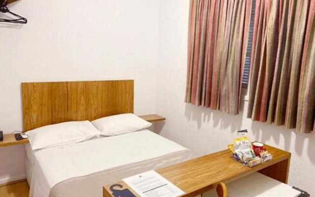Rojas All Suites Hotel