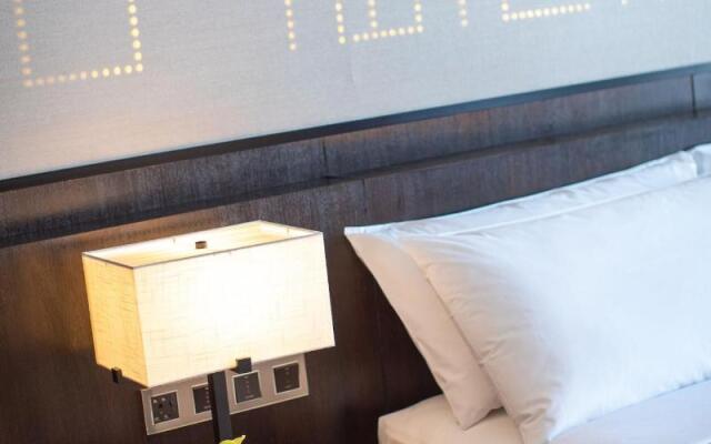 Renaissance Shenyang West Hotel
