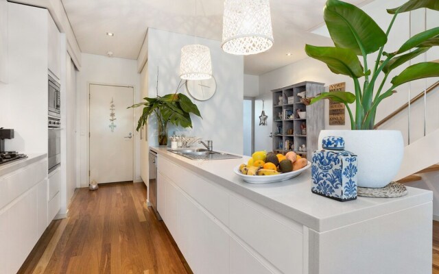 Coastal Chic @ Casuarina