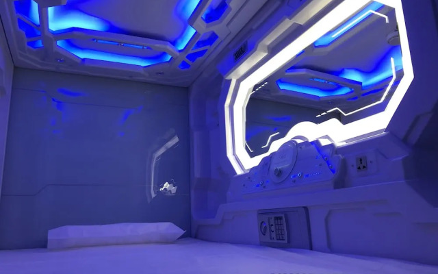 izZzleep Aeropuerto Terminal 2