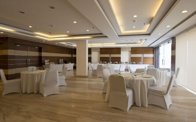 Stately Suites Golf Course Road