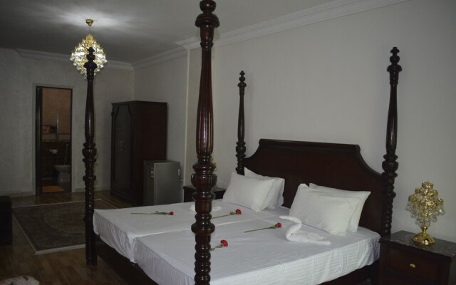 Sufi Pyramids Inn