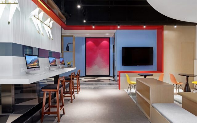 ibis Styles Chengdu Chunxi Taikoo Li Hotel