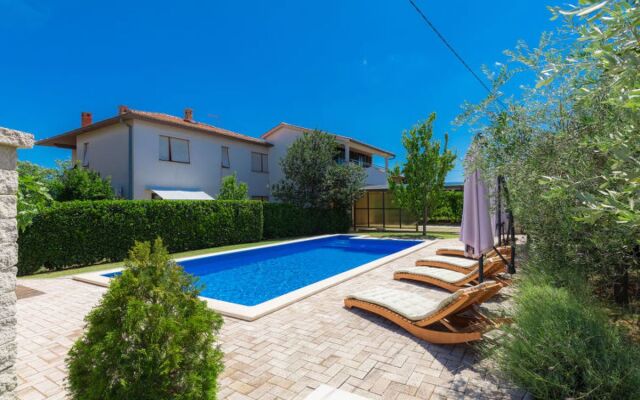 House Adria Pleurtuit