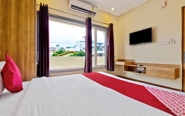 OYO Flagship 30179 Blessings Residency