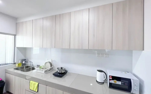 MH Maison by Manhattan Group