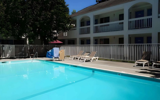 Park Inn by Radisson, Santa Rosa South