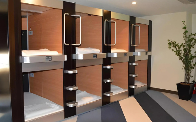 UENO STATION HOSTEL ORIENTAL 2 - Cater to Men