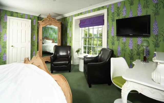 The Cleveland Tontine