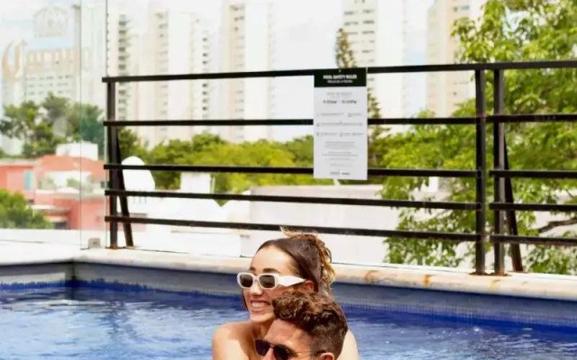 Nomads Hotel & Rooftop pool