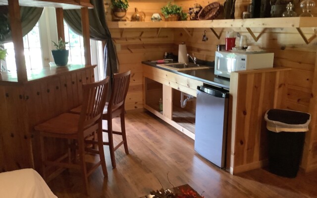 Nacoochee Valley Lodge