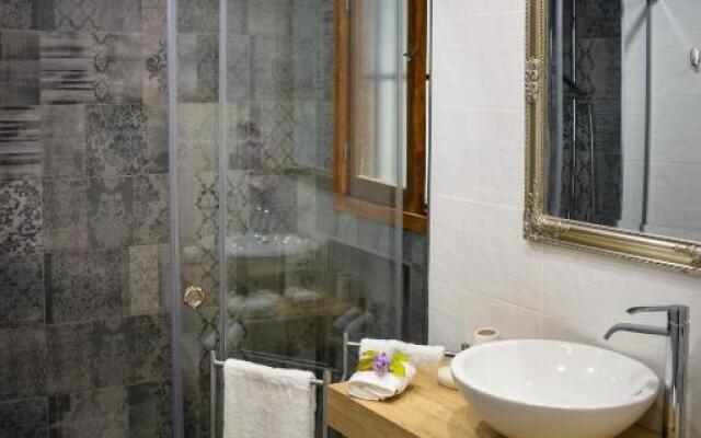 ESTUDIO 10 Junto a La Campana Alameda Setas