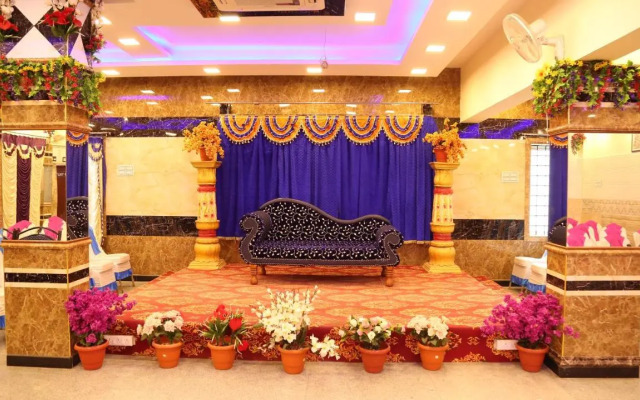 OYO 23687 Kumaran Millennium Residency