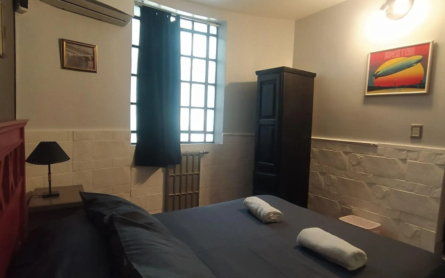 Play Hostel Arcos