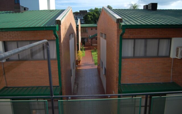 Mburucuya Residences